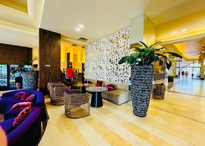 Royal Barcelo G404 Sunny *