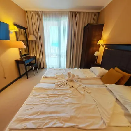 Royal Barcelo G404 Sunny Апартамент *